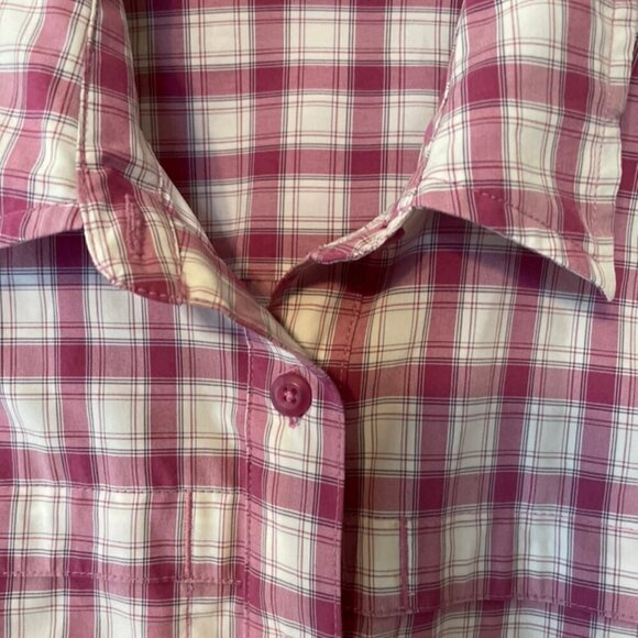 Duluth Trading Company Button Down Blouse Pink Small - Picture 3 of 12